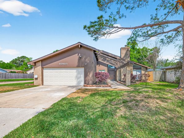 15903 Hickory Knoll Drive, Houston TX 77059