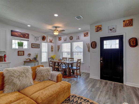 9816 Masterson Street, Houston TX 77029