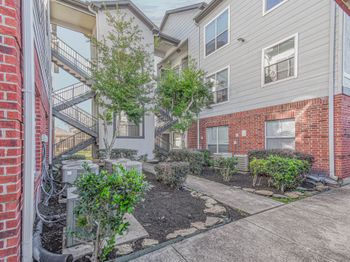 6289 Wilcrest Drive