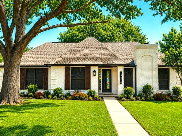 15410 Rio Plaza Drive, Houston TX 77083