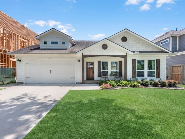 1451 Cheshire Lane, Houston TX 77018