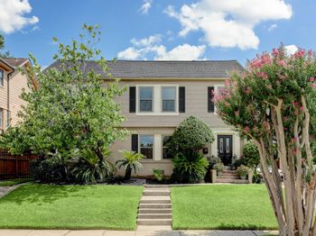 1963 W Mckinney Street