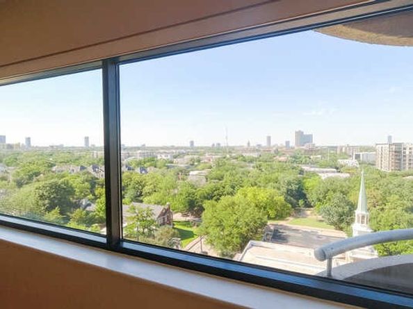 5000 Montrose Boulevard 11B, Houston TX 77006