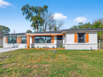 5707 Lyndhurst Drive