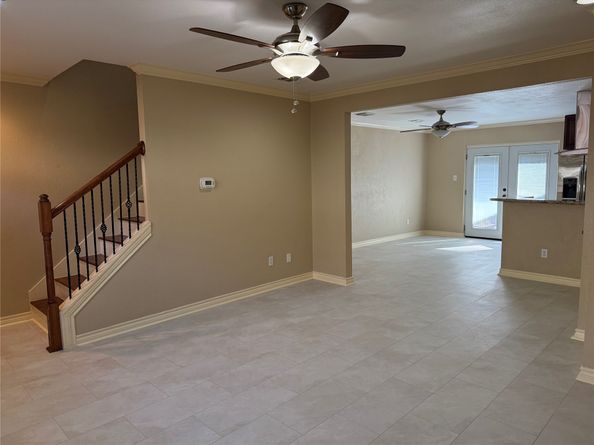 515 Tallowood Road 4, Houston TX 77024