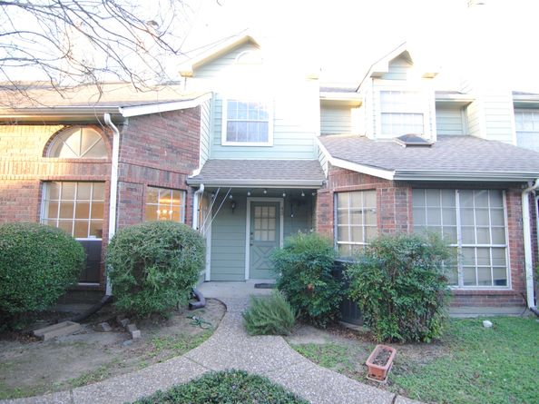 43 E Park West Drive, Houston TX 77072