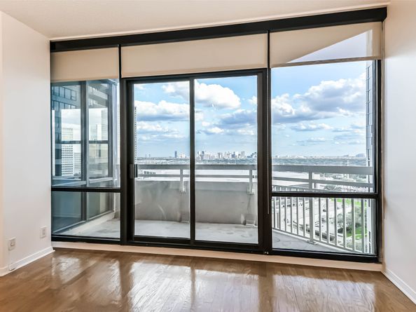 14 Greenway Plaza 15N, Houston TX 77046