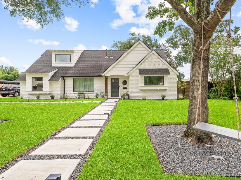 2102 Teague Road, Houston TX 77080