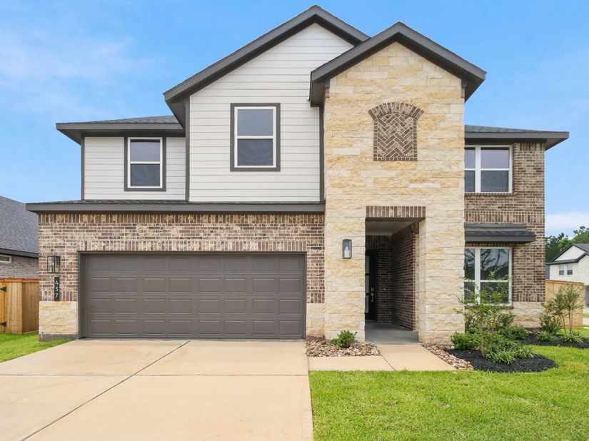 437 Summerset Landing Court, Conroe TX 77304
