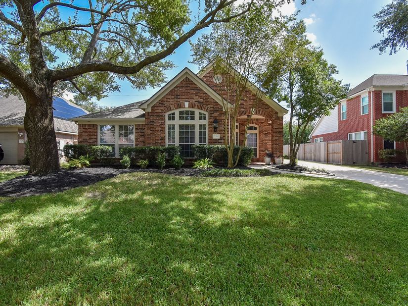 7218 Fall Creek Bend, Humble TX 77396