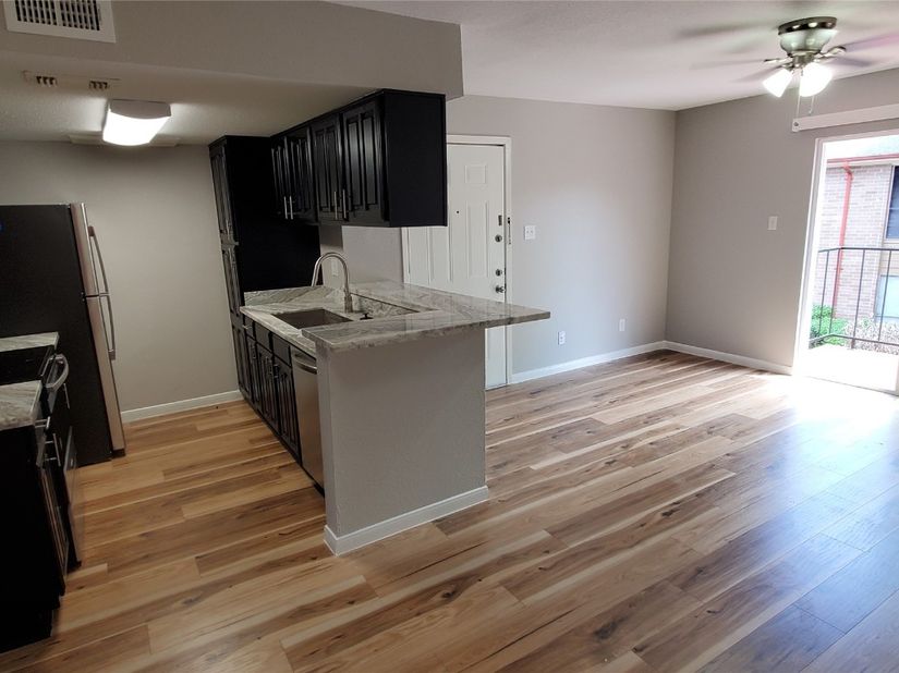 12955 Woodforest Boulevard 53, Houston TX 77015