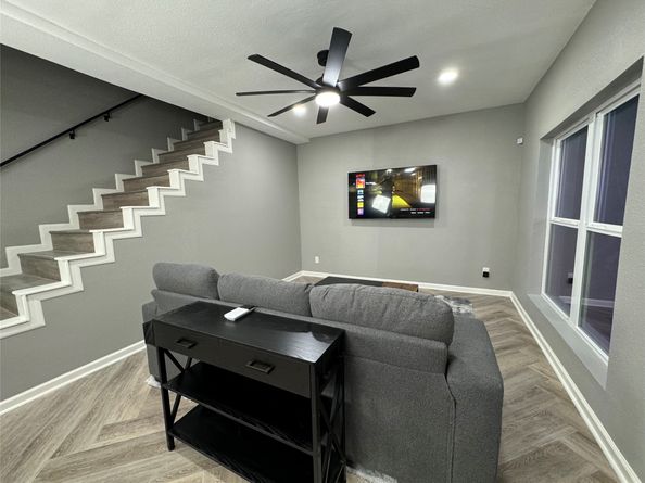 1115 Augusta Drive 38, Houston TX 77057