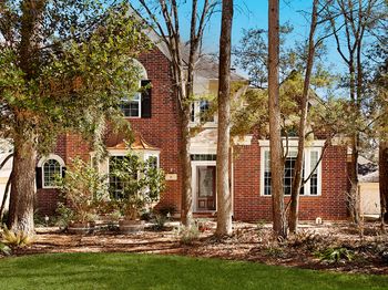 6 Thornbush Place