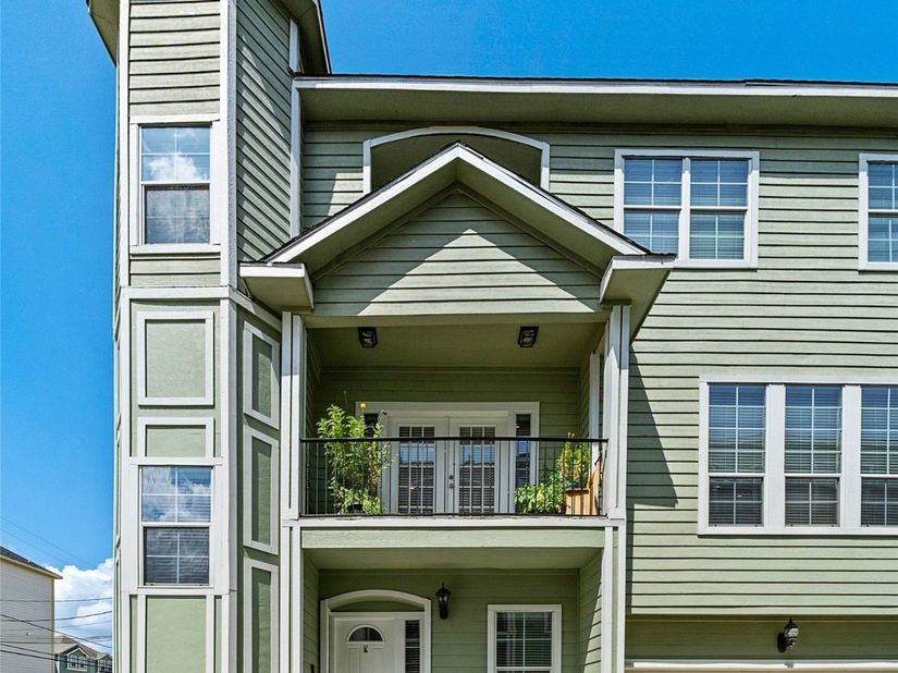 1109 W 15th 1/2 Street K, Houston TX 77008