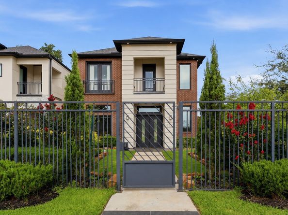 1517 Jacquelyn Drive, Houston TX 77055