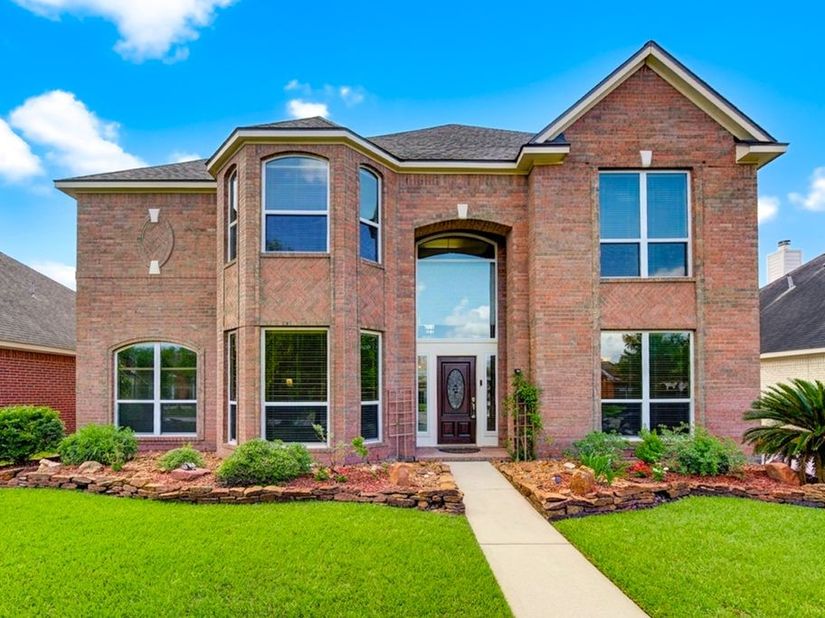 11915 Canyon Timbers Drive, Tomball TX 77377