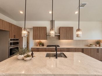 11602 Royal Parkside Place