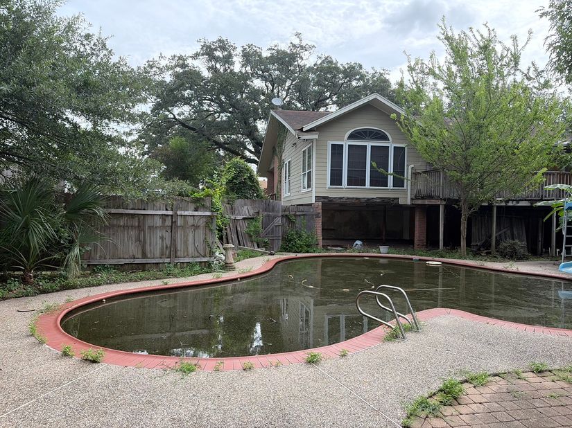 908 Westmont Drive, Houston TX 77015