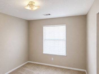 422 Mystic Glen Loop