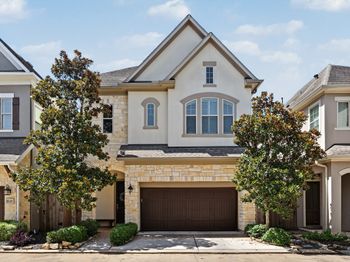 8222 Merlot Lane