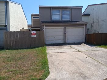 12517 Corona Lane