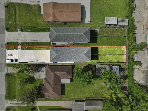 4112 Majestic Street B, Houston TX 77026