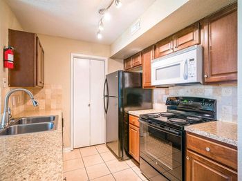 3900 Woodchase Drive