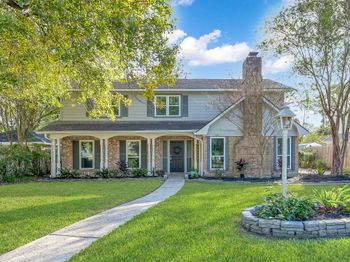 723 Shadowbrook Drive