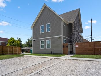 2518 Cleburne Street