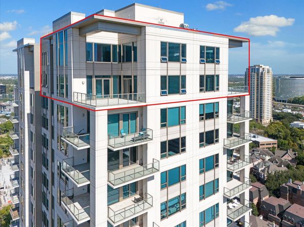 1275 S Post Oak Lane 2502, Houston TX 77056