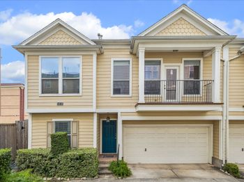 1624 W 25th Street