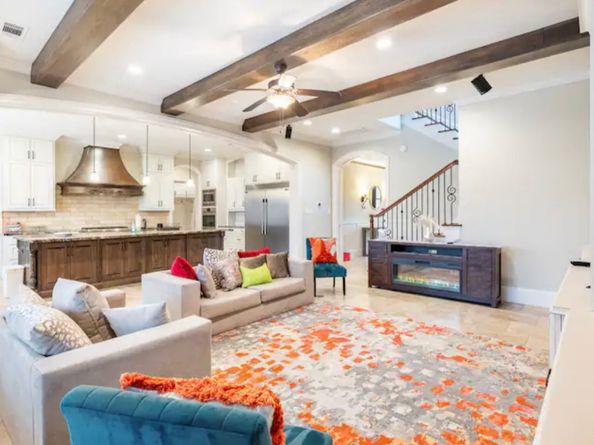 6806 Heron Dr, Houston TX 77087