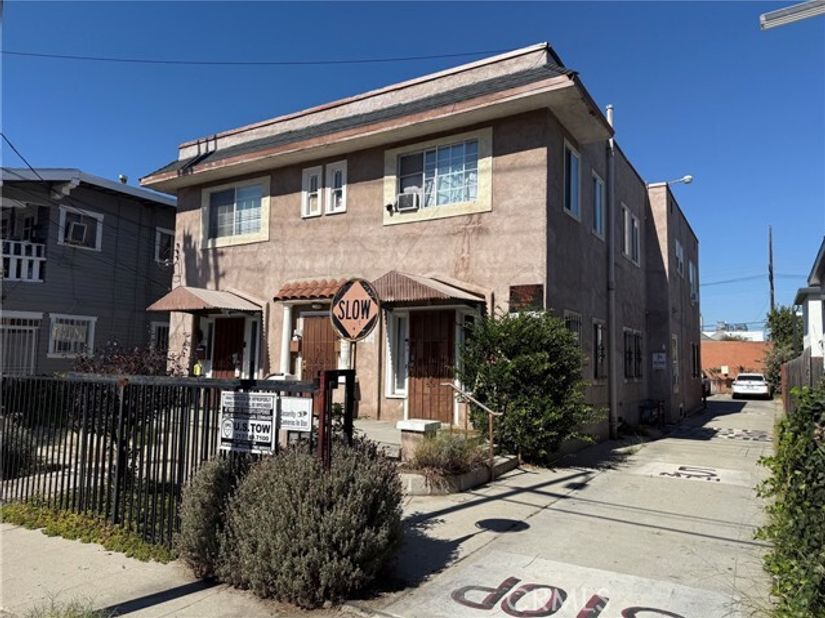 201 E 31st, Los Angeles CA 90011