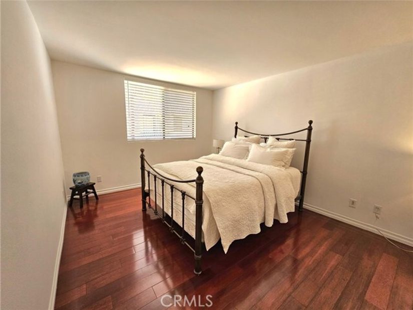 28004 S Western 102, San Pedro (los Angeles) CA 90732