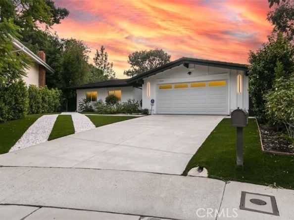 19291 Berclair Lane, Tarzana (los Angeles) CA 91356