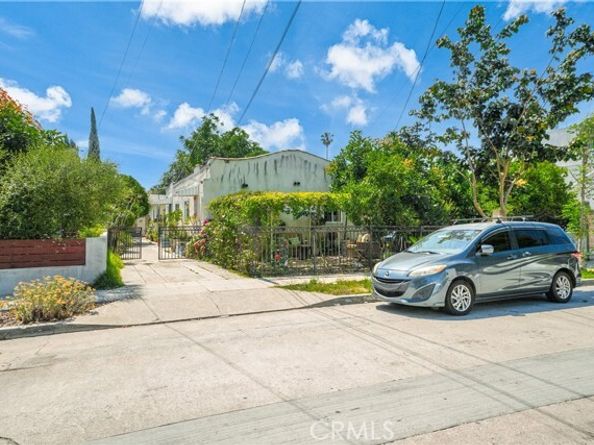 2850 Marsh, Los Angeles CA 90039