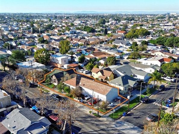 703 W L, Wilmington (los Angeles) CA 90744