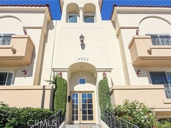 10623 Moorpark