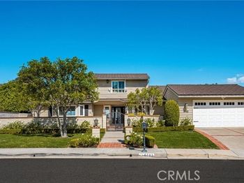 6703 E La Cumbre