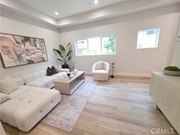 1821 WestHolme Avenue, Beverly Hills CA 90025