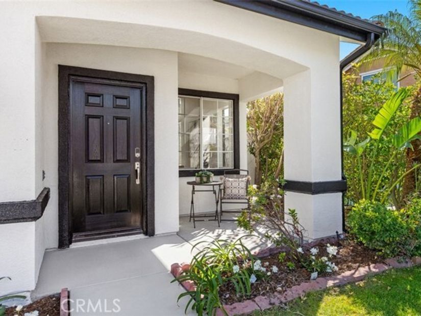 5 Chatri Circle, Lake Forest (el Toro) CA 92610