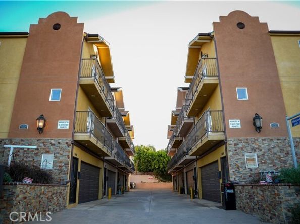 26007 Marjan, Harbor City (los Angeles) CA 90710