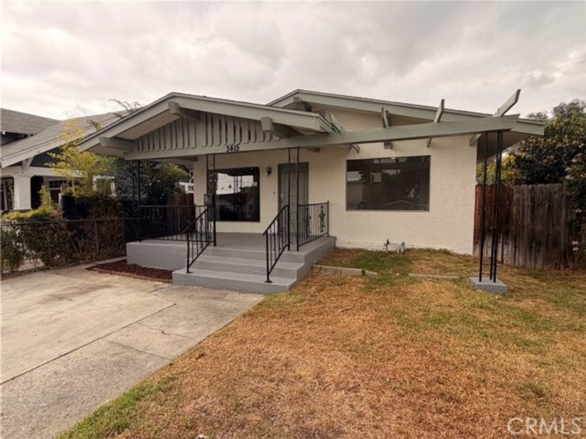 3415 Mont Clair, Los Angeles CA 90018