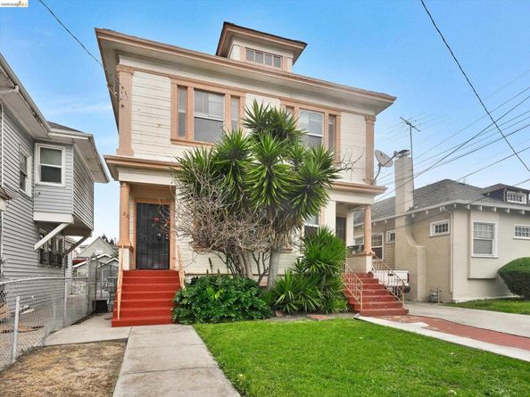 820 52nd St, Oakland CA 94608
