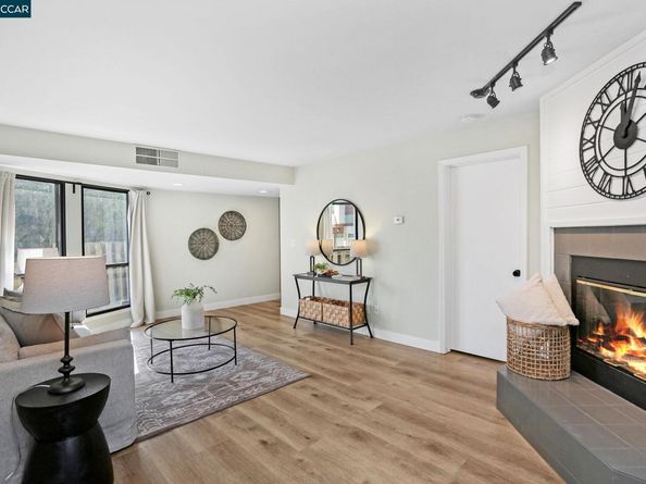 1680 San Miguel Dr, Walnut Creek CA 94596