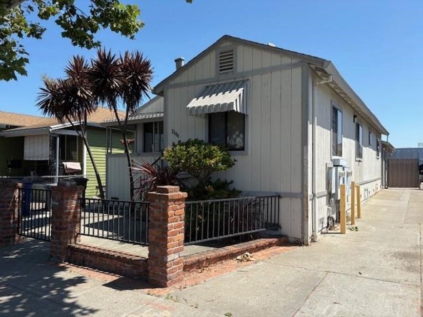 2144 Alvarado St, San Leandro CA 94577
