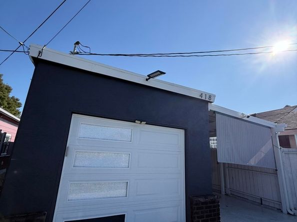 418 Douglas Ave, Oakland CA 94603