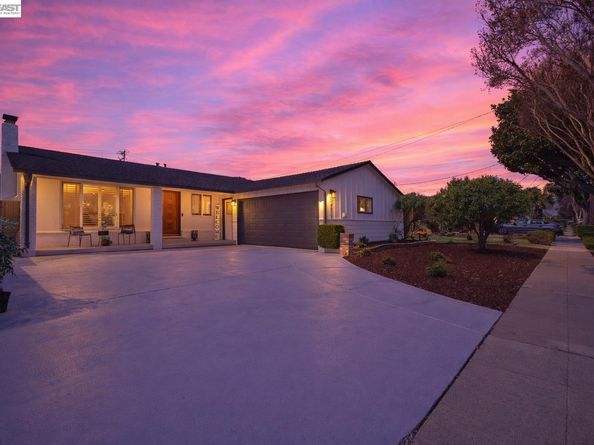 24839 Townsend Ave, Hayward CA 94544