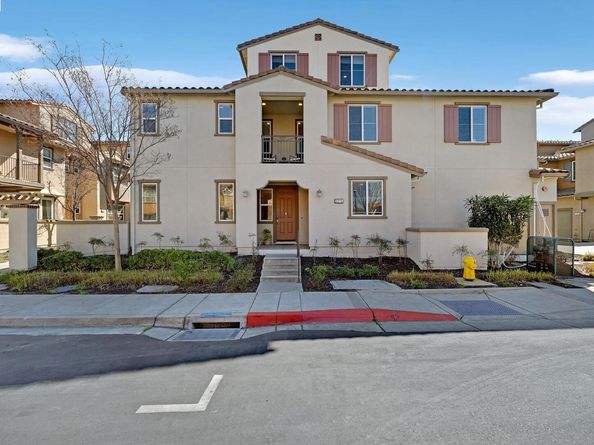5216 Fioli Loop, San Ramon CA 94582