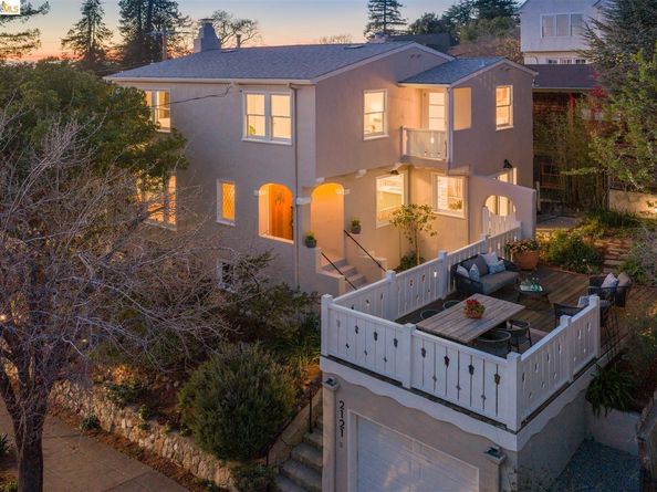 2121 Eunice Street, Berkeley CA 94709